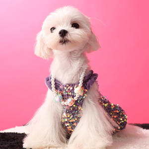 Vestido de Saia de Veludo de Outono Estilo Princesa para Cães com Lantejoulas em Poliéster - Product Image 3
