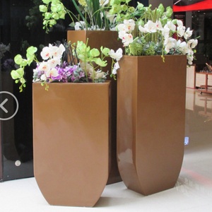 <span class=keywords><strong>Jardinière</strong></span> en fibre de verre pour aménagement paysager commercial - Courbée, résistante aux UV et durable pour l'intérieur/l'extérieur - Product Image 6