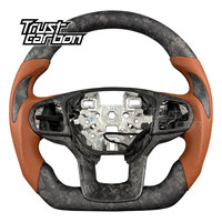 Volante Personalizado de Fibra de Carbono Mate con Empuñaduras de Cuero Marrón para Ford Explorer ST ST-Line King Ranch 2020-2027