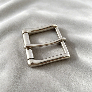 Hebilla de Cinturón Automática de Acero Inoxidable Cepillado, Directo de Fábrica, Cierre Duradero para Trajes de Negocios, Atuendos Formales y Cinturones de Marca - Product Image 3