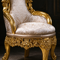 Fauteuil rembourré de style français avec cadre en bois sculpté à la main et finition dorée, chaise de salle à manger en tissu pour hôtel, restaurant et villa