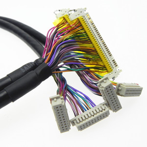 Konektor FFC SMT Kustom dengan Pelat PCB, Kabel Harness yang Diperkuat dengan Pita Kain Hitam untuk Panel Sentuh Digital Signage Terintegrasi - Product Image 3