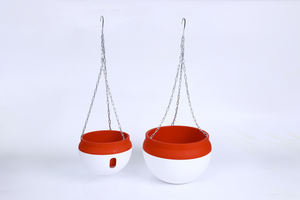 Pot de fleurs suspendu décoratif en plastique, auto-arrosant, avec chaîne, pour balcon, jardin, intérieur et extérieur, vente en gros - Product Image 6