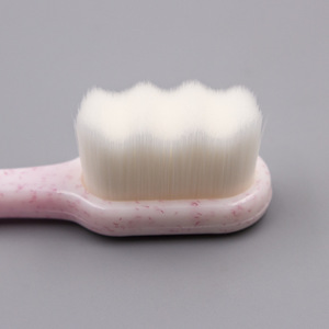 แปรงสีฟันสำหรับผู้ใหญ่ ขนแปรงนุ่ม 18.1 ซม. ไนลอน ใช้ในบ้าน - Product Image 3