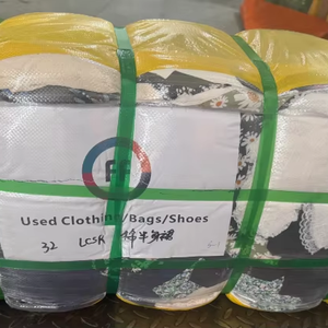 Fardos Pequeños de 35 kg o 45 kg de Ropa Usada de Segunda Mano para Elegir - Product Image 1