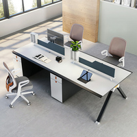 Set Scrivania e Sedia da Ufficio Moderno Modulare in Legno per 4/6 Persone, Arredamento Ecologico Bianco per Spazi di Lavoro Aziendali