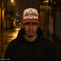 Casquette Trucker 5 Panneaux Vintage Personnalisée avec Broderie, Visière en Mousse et Filet, Style Urbain Chicano Côte Ouest, Vente en Gros