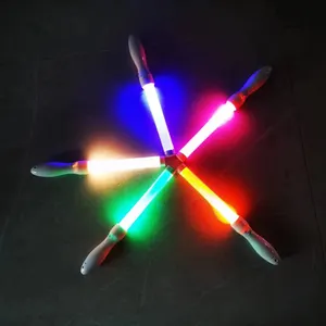 Hochwertige Quelle Fabrik mehrfarbige LED-Leuchtstäbe leuchten blinkende LED-Sticks