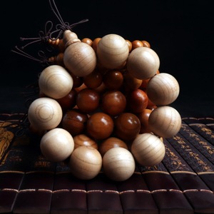 Exquisitas y Elegantes Cuentas de Oración de Madera de Durazno Talladas a Mano de 1.0, 1.2, 1.5, 1.8, 2.0mm, Joyería Unisex - Product Image 3