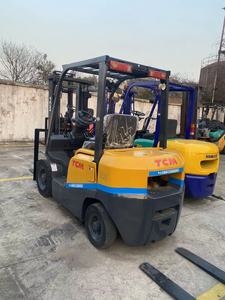 Chariot élévateur diesel japonais d'occasion 2,5 tonnes série TCM FD30 FD50 FD70 FD80 à prix raisonnable avec composants de moteur à noyau à vendre - Product Image 2