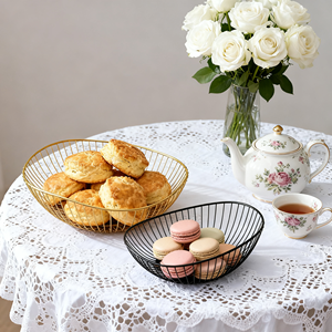 Panier à collation en métal pour décorations de fête, Hengyu, forme créative spéciale, décoration intérieure pour les fêtes de Noël - Product Image 1