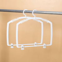 Cintres en plastique pour maillots de bain, bikinis et pantalons de natation