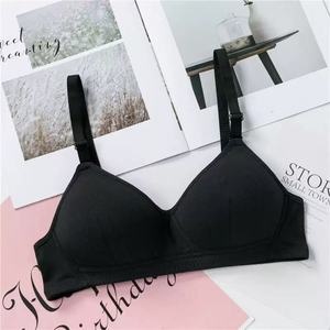 Sujetador deportivo para mujer, estilo fino, push-up, sin aros, para pechos pequeños, venta al por mayor del fabricante. - Product Image 5