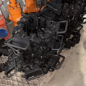 Зажимы для коллекторных труб, черные, 30 кг, гарантия 6 месяцев, настраиваемые размеры, производство Шаньдун, нефтепромысловое оборудование - Product Image 2