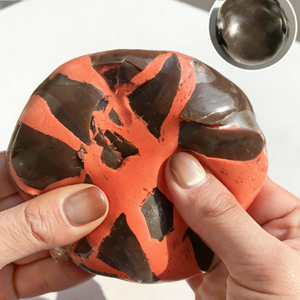 ของเล่นบีบคลายเครียดรูปช็อกโกแลตมิ้นท์สีเข้มแบบขายส่ง ของเล่นบีบคลายเครียดแบบกรุบกรอบ ทำเองได้ บีบแล้วมีเสียง ของเล่นขึ้นรูปได้ ของเล่นสำหรับออฟฟิศ - Product Image 4