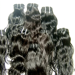 Extensions de cheveux vierges bruts 100% naturels ondulés de qualité supérieure Remy, capables de subir la décoloration et la teinture, 100g, en gros - Product Image 1