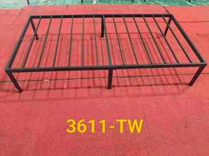 Warehohome Use Iron Durable Heavy-Duty King Size Metal Living Room Bedroom Furniture Platform Hotel Adjustable Framed <b>Bed</b> Frame - Product Image 6