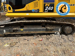 Excavadora Komatsu PC220-7 de Segunda Mano, 22 Toneladas, Cucharón de 1m, Motor de 125kW, Lista para Enviar - Product Image 3