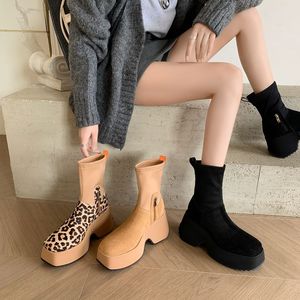 Botas Vaqueras Occidentales de Suela Gruesa para Mujer, Estilo Nuevo 2025, Botas Largas Retro con Cremallera Lateral y Peluche - Product Image 3