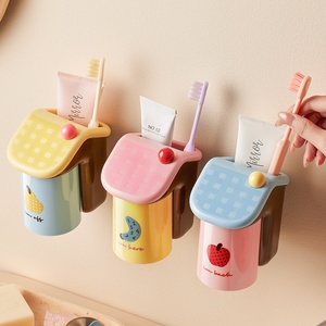 Lindo Soporte Minimalista de Plástico Impreso para Cepillos de Dientes, Montado en Pared sin Taladro, con Ventosa, para Almacenamiento Familiar en Baño, Perfecto para Niños - Product Image 4