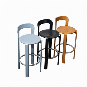 Tabouret de bar moderne en bois massif avec base en métal réglable, design élégant et luxueux - pour la maison, la cuisine, l'hôtel, la chambre - Product Image 1