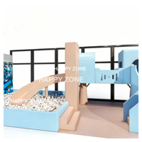 Ticari Modern Minimalist Kapalı Yumuşak Oyun Seti Yapısı İki Katlı Çocuk Oyun Alanı Top Havuzu Top Duvar Oyunu Kavisli Kaydırak