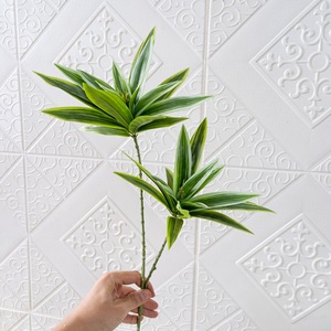 Plante artificielle en bambou CallaFloral, branche unique, blanc et vert, en tissu huilé, pour décoration de mariage, artisanat, style INS - Product Image 3