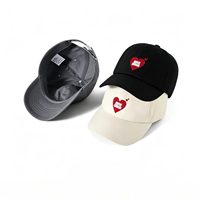 Gorra de Béisbol con Bordado de Corazón Rojo y Texto Superior e Inferior, Ajustable, de Algodón, Estilo Dad Hat para Mujer, Casual, Streetwear