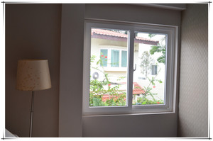 Ventana <span class=keywords><strong>Corredera</strong></span> de Doble Panel de UPVC/PVC de Alta Eficiencia Energética con Diseño Impermeable para Uso en el Hogar o la Oficina - Product Image 6