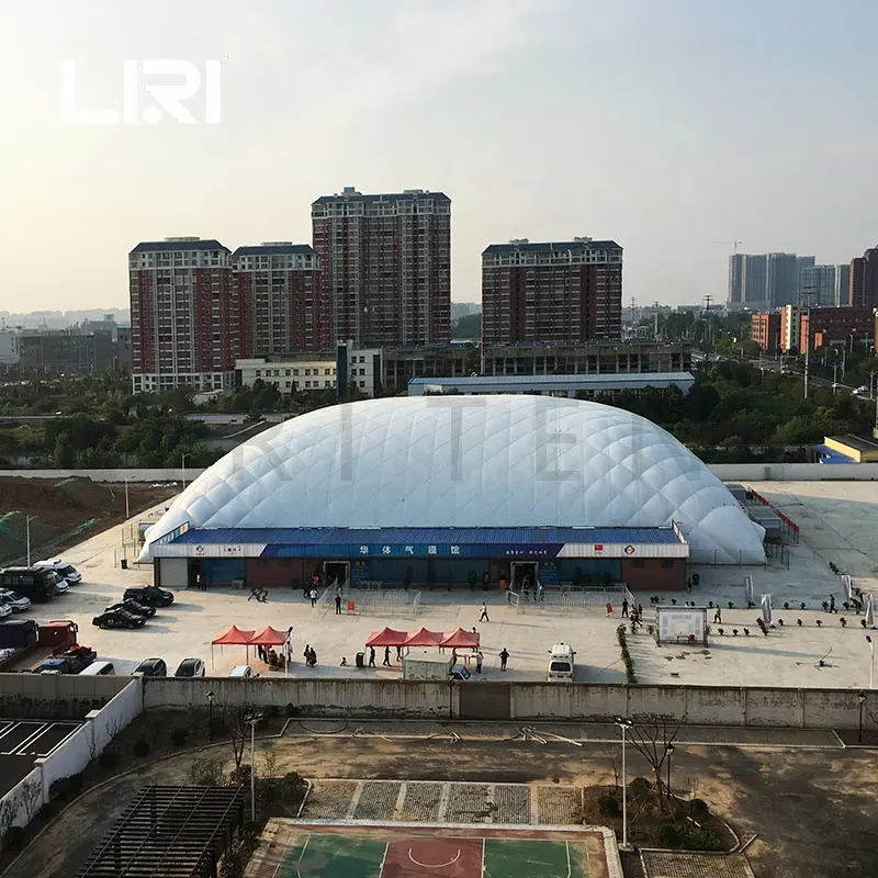 Pare-soleil gonflable en forme de Membrane d'air, auvent d'extérieur, tente pour cour de basket-ball