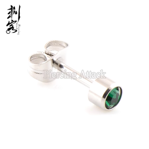 Orecchini a bottone in zircone cubico arrotondati in acciaio inossidabile - Product Image 4