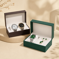 Boîte à bijoux et montres en cuir PU avec logo personnalisé, ouverture à clapet, insert en velours rectangulaire pour bague, collier, coffret cadeau pour couple