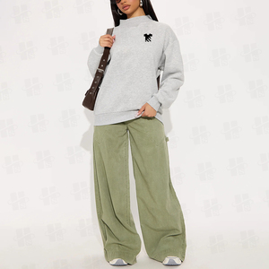 Sweat-shirt à capuche oversize en molleton de coton à col montant et manches longues pour femme – Vente en gros - Product Image 4