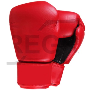 Gants de boxe professionnels personnalisés bon marché, Logo personnalisé d'usine de chine Offre Spéciale produit dans un noir, rouge et bleu chinois - Product Image 1