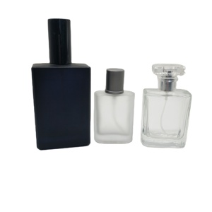 Chất lượng cao rõ ràng chai thủy tinh màu đen cho nước hoa 30ml 50ml <span class=keywords><strong>100ml</strong></span> bơm lại cổ điển tùy chỉnh thiết kế vuông chai nước hoa sang trọng - Product Image 3
