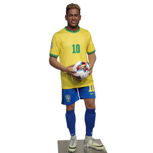Fabriquée sur mesure au Brésil, célèbre star du sport avec maillots de football, statue de cire grandeur nature, figurine de cire de célébrité à vendre - Product Image 6