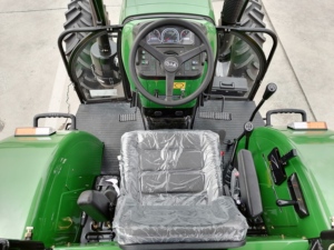 Tractor Agrícola <span class=keywords><strong>de</strong></span> 4 Ruedas Motrices para <span class=keywords><strong>Alquiler</strong></span> Agrícola y Recuperación <span class=keywords><strong>de</strong></span> Terrenos - Product Image 4
