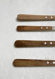 Ensemble de couverts 4 pièces en bois de manguier avec cuillère en bois – Design traditionnel pour la rentrée scolaire, finition miroir - Product Image 2