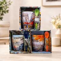 Série de saisons colorées Design classique 340ml Tasses de camping Souvenirs en boîte attrayants avec cuillères pour la fête