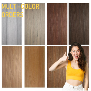 Co-extrusion de terrasse extérieure en composite 3D WPC 140x20mm 137x23mm Revêtement de <span class=keywords><strong>sol</strong></span> pour terrasse de course de <span class=keywords><strong>piscine</strong></span> <span class=keywords><strong>hors</strong></span> <span class=keywords><strong>sol</strong></span> - Product Image 3