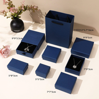 Boîte cadeau en gros personnalisée pour bijoux, fabriquée en papier, pour colliers, bracelets, boucles d'oreilles, bagues, boîte personnalisée OEM