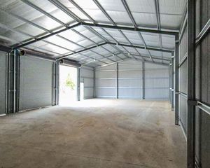 Dễ dàng lắp ráp kết cấu thép 3 xe prefab nhà để xe/nhà lưu trữ/nhà kho/chuồng RG 2025 - Product Image 3