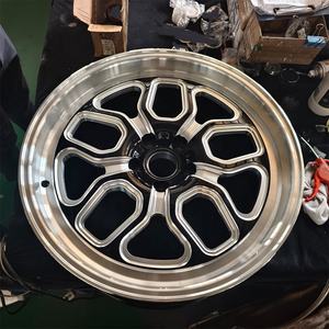 Roue forgée personnalisée pour pick-up tout-terrain 5x115 5x120 5x127 5x130 6x5 6x135 6x130 6x139.7 8x165.1 8x170 8x180 Ford <span class=keywords><strong>F</strong></span> 450 550 - Product Image 5