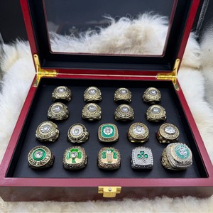 18 pièces Boston <span class=keywords><strong>Celtics</strong></span> Basketball Championship Plaqué or 18K Alliage de cuivre <span class=keywords><strong>Ensemble</strong></span> de bagues de mode pour enfants Collection de fans - Product Image 3