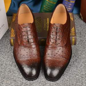Zapatos de vestir y Oxfords de lujo, hechos a mano, con patrón en relieve, elegantes y modernos, ideales para oficinas, fiestas y bodas. - Product Image 5