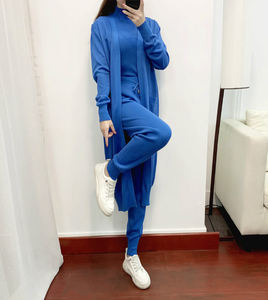 Set moda e temperamento autunno caldo moda <span class=keywords><strong>donna</strong></span> e riduzione <span class=keywords><strong>età</strong></span> Casual Cardigan in maglia <span class=keywords><strong>tre</strong></span> pezzi Set Set <span class=keywords><strong>tre</strong></span> pezzi - Product Image 3