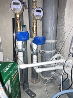 3/4 Zoll DN20 Messing-Wasserleckalarm-Absperrventilsystem mit 2 Kabelgebundenen Wasserleckdetektoren 6m Kabel für Gebäudeschadensbekämpfung