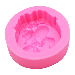 Vòng tay trong tay cậu bé & Cô Gái Hôn bề mặt Tự làm Silicone trang trí sáp xà phòng Ổ nến Mousse Bánh sô cô la khuôn - Product Image 4