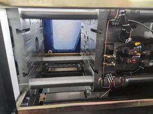 Machine de moulage par injection de silicone liquide horizontale automatique GS 120 tonnes, pompe à engrenages PLC, moteur - pour biberons, produits médicaux - Product Image 6