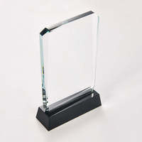 Vente en gros directe – Trophée rectangulaire personnalisé en cristal K9, plaque vierge en cristal, cadeau souvenir moderne et écologique pour la rentrée scolaire